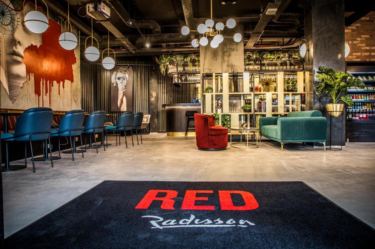 Radisson Red London Greenwich The O2 Exterior foto